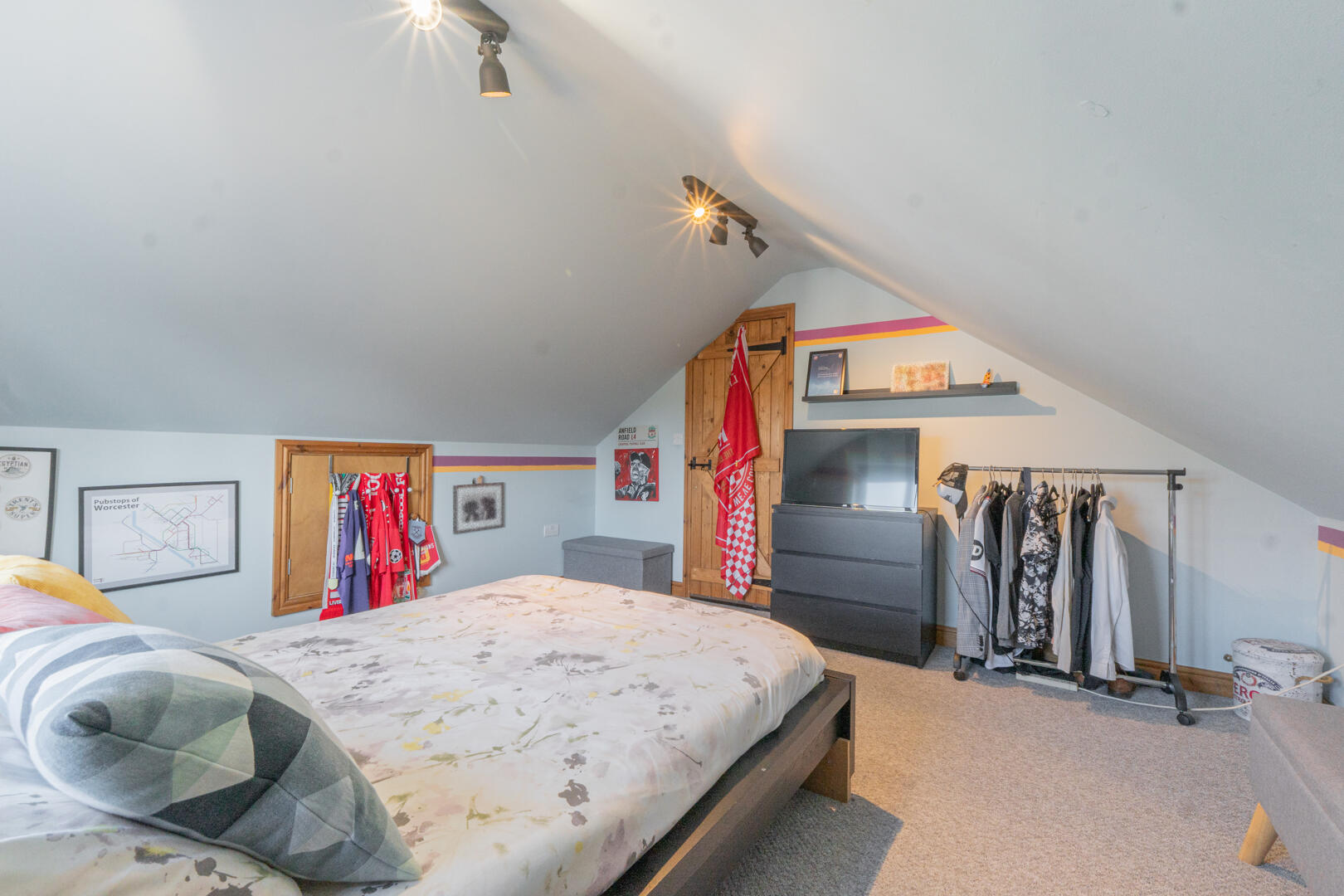 Peachley Lane, Lower Broadheath, Worcester